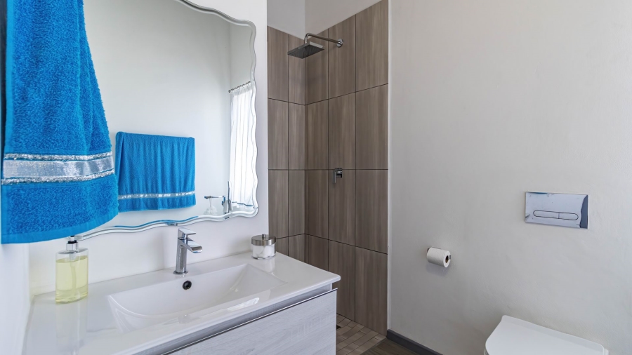 3 Bedroom Property for Sale in Lampiesbaai Western Cape